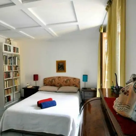 Center Apartman Nápoly