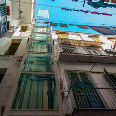 Apartament Center *